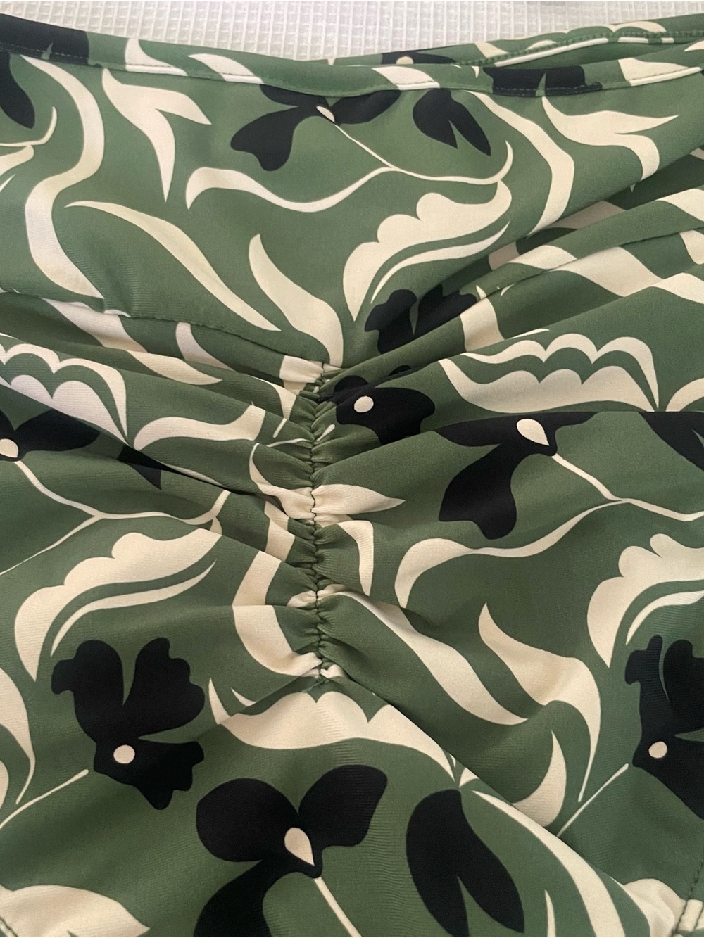 Montce 3 Piece Bikini Set XS/S Green Print w/ Matching Pareo Cover Up - Picture 5 of 8